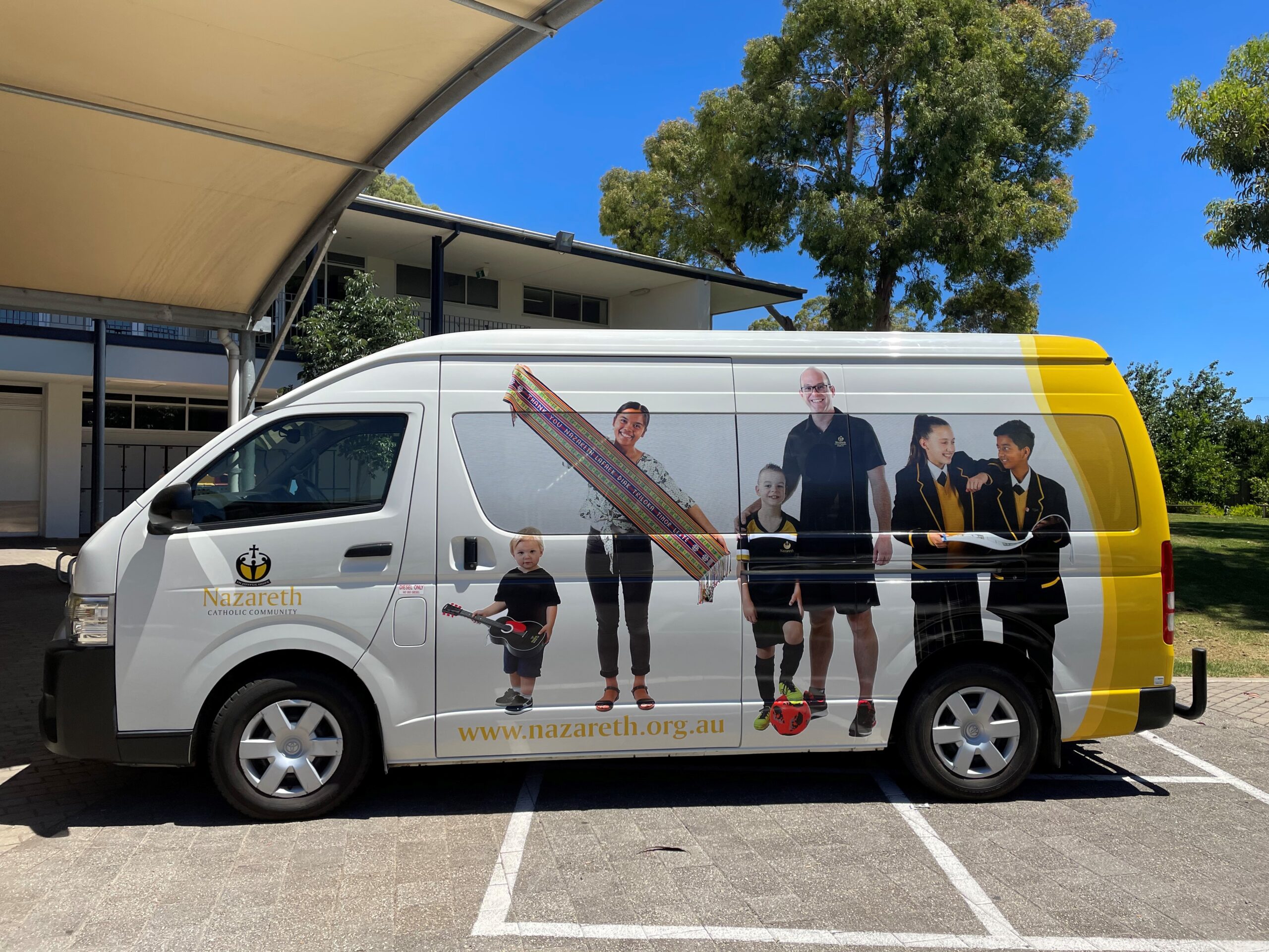 vehicle signs Adelaide