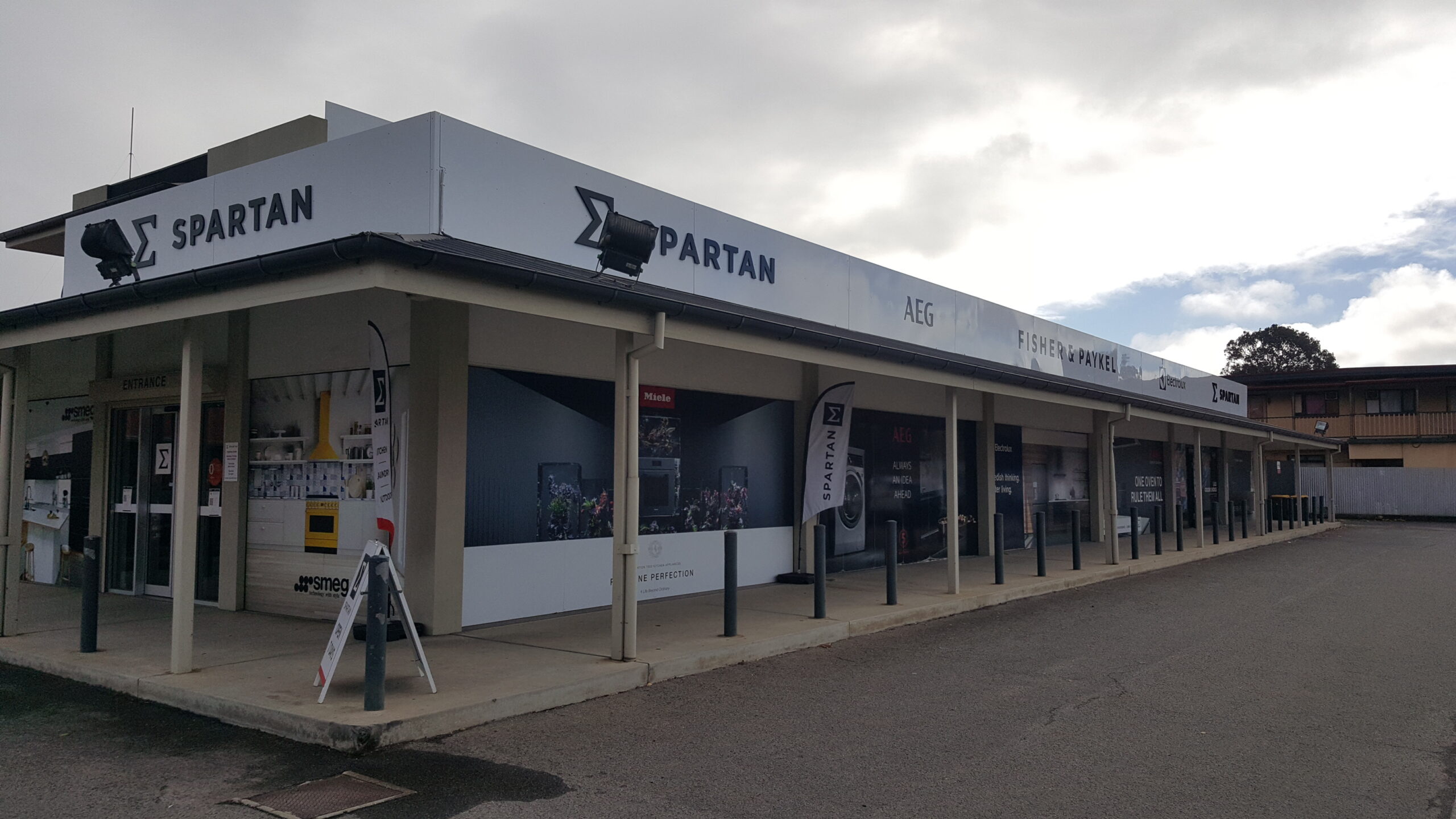 Featured image for “Spartan promotes it’s huge range of appliances using a huge range of eye-popping signs at it’s two big showrooms.”